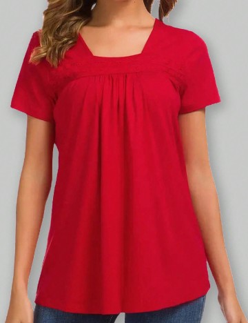 
						Tricou SHEIN, rosu