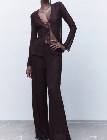 
						Bluza Zara, pruna