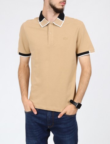 
						Tricou Lacoste, maro