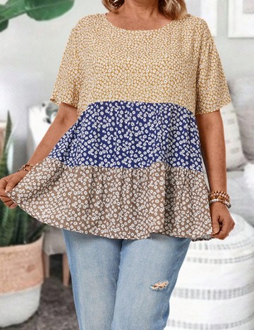 
						Bluza Emery Rose Curve, floral print