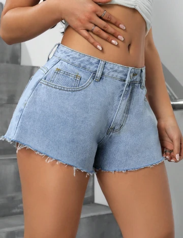 Pantaloni scurti SHEIN, albastru