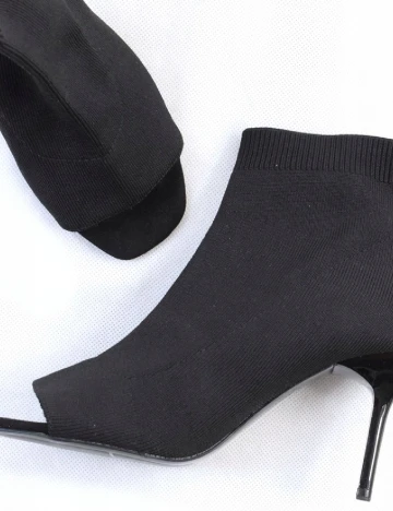 Botine Stradivarius, negru