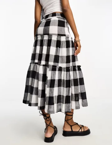 Fusta ASOS, mix culori