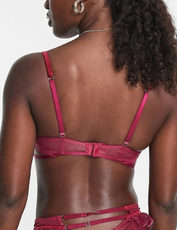 Contine burete subtire si armatura. Ann Summers, visiniu Rosu
