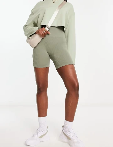Colanti Stradivarius, verde Verde