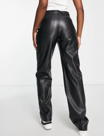 Pantaloni Bershka, negru Negru