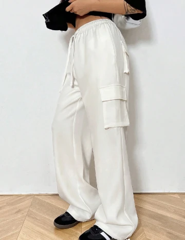 Pantaloni SHEIN, alb Alb