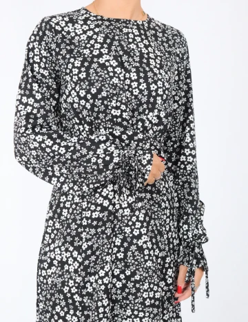 Rochie medie Violet Romance, negru Negru