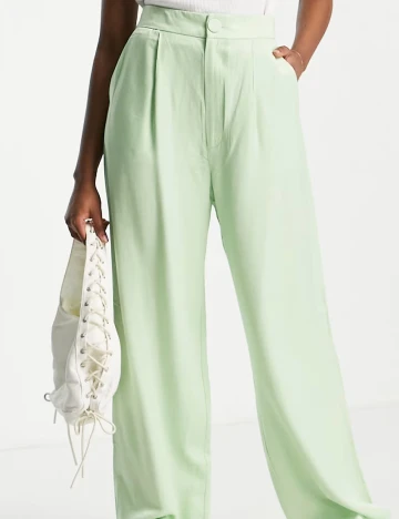 Pantaloni Stradivarius, verde Verde