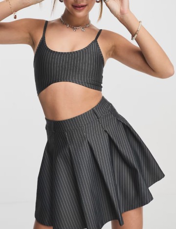 
						Top ASOS, gri