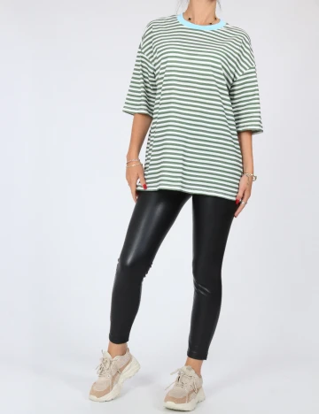Tricou Oversize ASOS, verde Verde