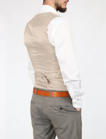 Vesta ASOS, crem Crem