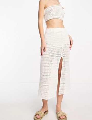 
						Fusta de plaja Pull&Bear, alb