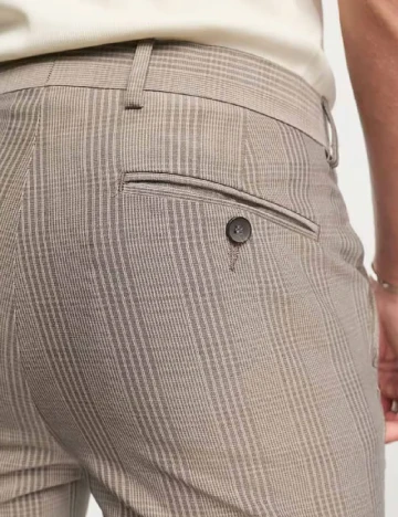 Pantaloni scurti ASOS, maro
