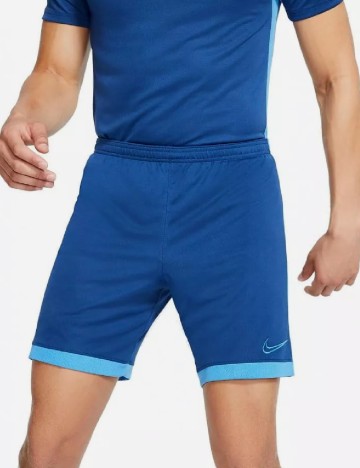 
						Pantaloni scurti Nike, albastru