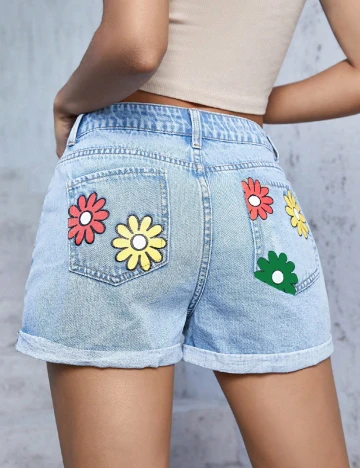 Pantaloni scurti SHEIN, albastru Albastru