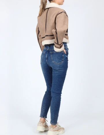 Jacheta Zara, maro
