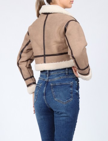 Jacheta Zara, maro