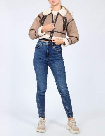 Jacheta Zara, maro