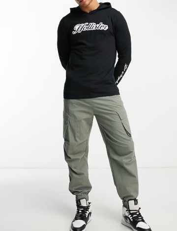 
						Hanorac Hollister, negru
