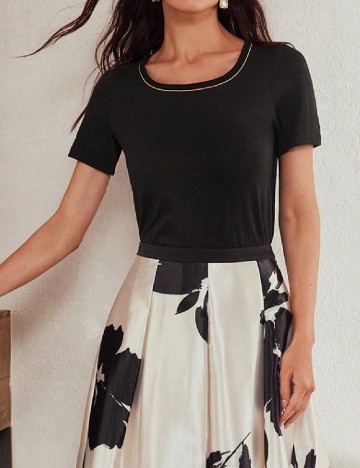 
						Tricou MOTF, negru