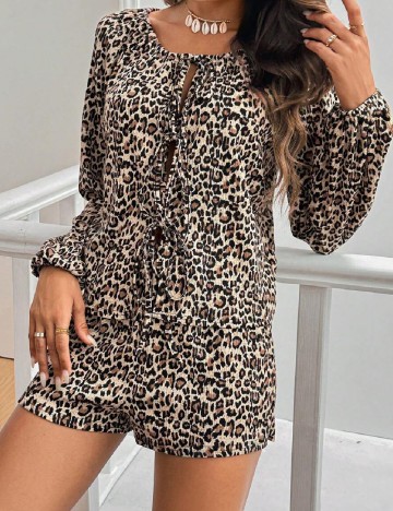 
						Compleu SHEIN, animal print