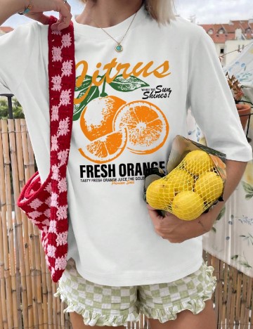 
						Tricou SHEIN, alb