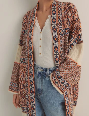 Cardigan Reserved, mix culori
