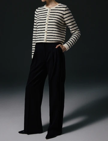 Cardigan Reserved, ecru