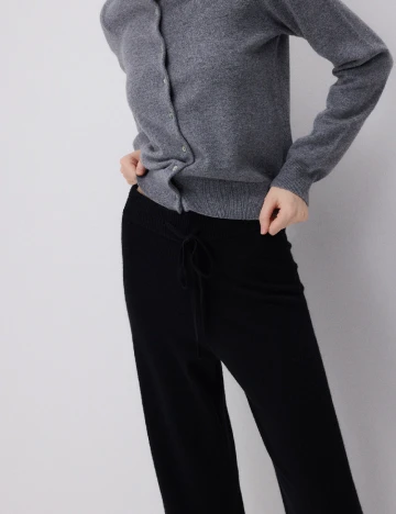 Pantaloni Reserved, negru