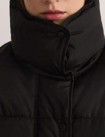 Geaca Reserved, negru Negru