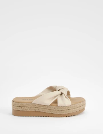 Slapi Boohoo, crem