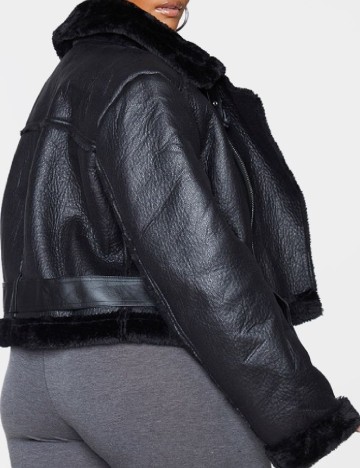 Jacheta PrettyLittleThing Plus Size, negru