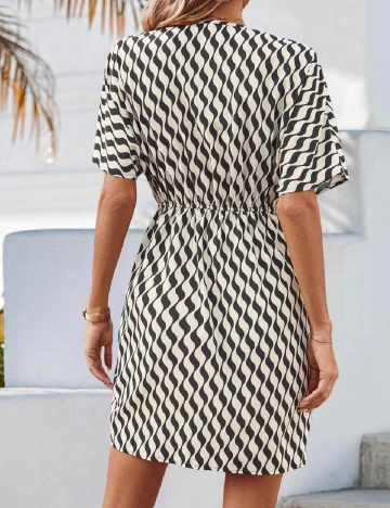 Rochie scurta SHEIN, crem/negru Crem