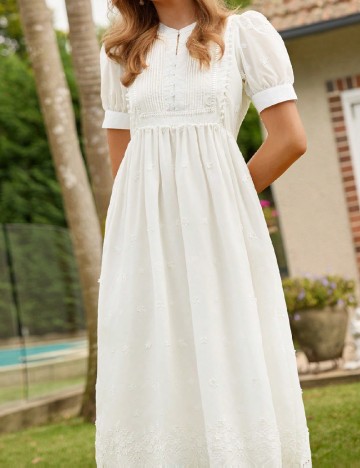 
						Rochie medie Anewsta, alb