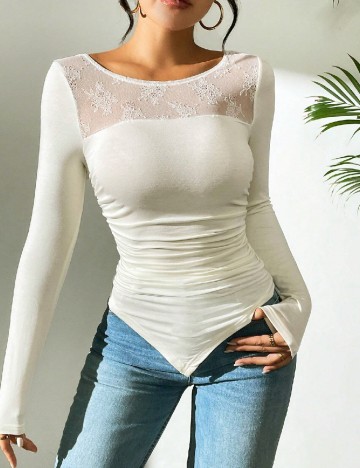 
						Bluza SHEIN, ecru