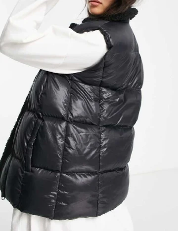Vesta Threadbare, negru Negru