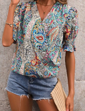 
						Bluza SHEIN, mix culori