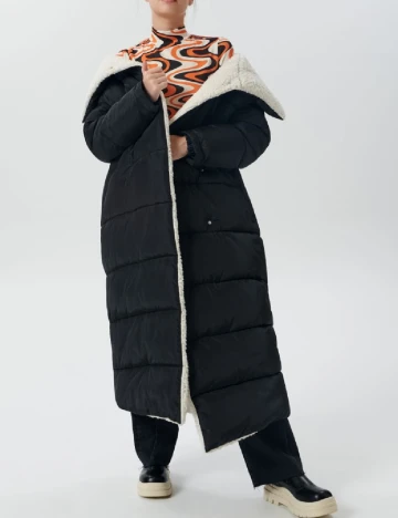 Geaca Oversize Sinsay, negru