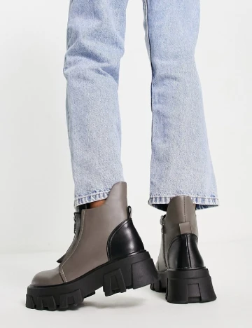 Ghete Public Desire, gri