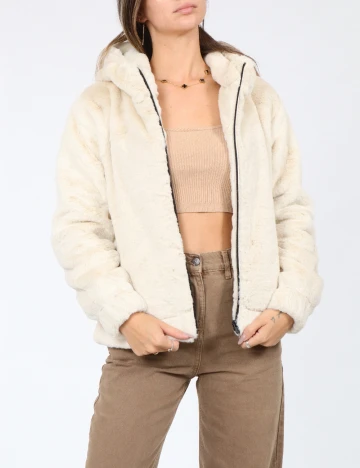 Jacheta Zara, crem Crem