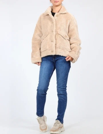 Jacheta Zara, crem Crem
