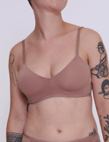 
						Sutien Sloggi by Triumph, roz