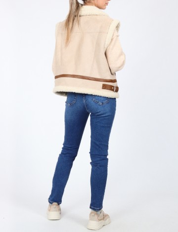 Vesta Vero Moda, crem