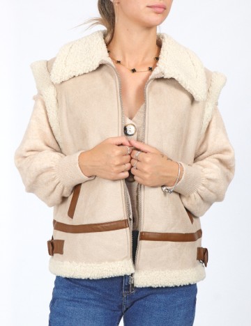 
						Vesta Vero Moda, crem