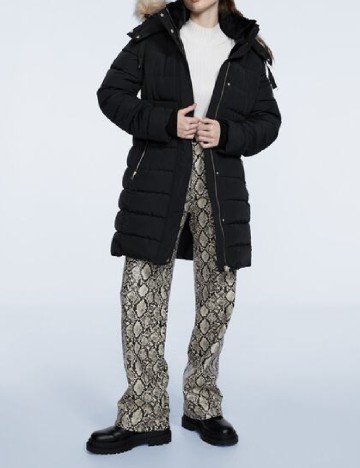 
						Geaca Stradivarius, negru