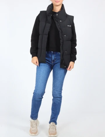 Vesta IQ, negru Negru