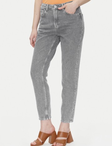 
						Blugi Pepe Jeans, gri