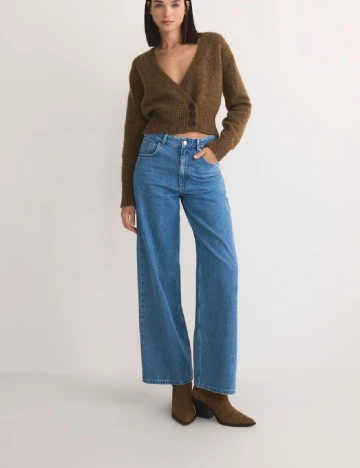 Cardigan Reserved, maro