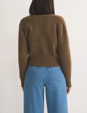 Cardigan Reserved, maro